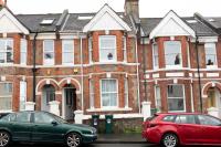 Cosy Loft Retreat, King Bed, En-suite, Kitchenette, Homestay - B&B Brighton