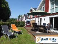 B&B Nordhorn - Villa Seeblick - Nordhorn - Bed and Breakfast Nordhorn