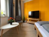 B&B Dessau - FeWo „Lucy“ 5 Personen, zentrale Lage, Parkplatz - Bed and Breakfast Dessau