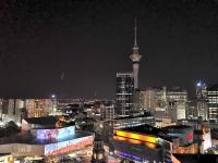 B&B Auckland - Amazing Skytower View 2 Bedroom 2 bathroom Apartment - Bed and Breakfast Auckland