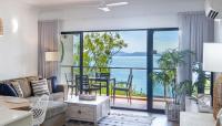 B&B Hamilton Island - Haven on Hamilton Island -private apartment with views & buggy Fully Renovated in 2023 - Bed and Breakfast Hamilton Island