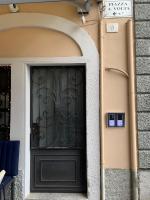 Piazza Volta Apartment - B&B