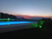 Casita "Zoo" con vistas al mar, al castillo de Denia, al Montgo y piscina comunitaria - Chambres d'hôtes Denia