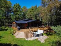 Red Cedar Chalet on Brady Lake - B&B Hindon Hill