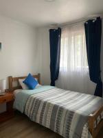 Single Room with Shared Bathroom