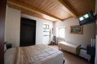 Dreibettzimmer mit Bergblick