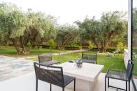 Villa SOUAD avec piscine privée & jardin - B&B