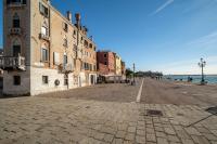 Ca'Micaela near Biennale - B&B Venecia