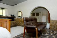 The Studio at Meadowbrook - B&B