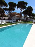 Apartamento Levante 3, con piscina y parking. - B&B