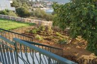 Villa Elaia Mirtila 50m from sea - Chambres d’hôtes Ágios Dimítrios