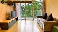 1-Bedroom Deluxe King Suite with Balcony