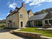 B&B Uley - Luxury farmhouse in secluded Cotswold valley - Bed and Breakfast Uley