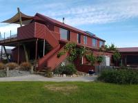 B&B Timaru - 2 bedroom Apartment@Boutique Barn House Farm Stay - Bed and Breakfast Timaru