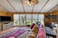 B&B Shenandoah - Riverside Serenity- A Picturesque Retreat cottage - Bed and Breakfast Shenandoah