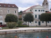 Apartmani Agneza - B&B Sv. Filipi i Jakov