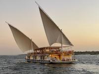 Dahabiya Nile Sailing-Safiya-Aswan to Luxor-every Friday-4 days-3 nights - B&B Aswān