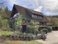 B&B Schmallenberg - Gasthof Walhalja - Bed and Breakfast Schmallenberg