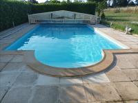 Maison de campagne avec piscine - B&B