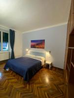 Doppel-/Zweibettzimmer mit privatem, externem Bad