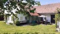 Prázdninová chalupa s uzavřeným dvorem a zahradou - Chambres d’hôtes