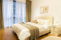 B&B Kuala Lumpur - The Elements Ampang, 10 Pax Cream Cozy Home, KL - Bed and Breakfast Kuala Lumpur