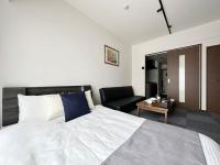 B&B Hiroshima - bHOTEL Nagomi - Beautiful 1 BR New Apt City Center for 3 Ppl - Bed and Breakfast Hiroshima