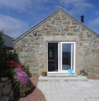 Characterful cottages near stunning coast - B&B