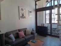 HOM I Hermoso Loft 2PAX en cerro Barón y Estacionamiento 2213 - B&B Valparaíso