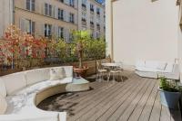 B&B Paris - Champs-Elysées/President Palace.Terrace & parking - Bed and Breakfast Paris