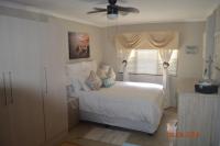 B&B eMkhomazi - Ocean Tribe Guest Cottage - Bed and Breakfast eMkhomazi