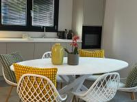 Elisa Apartments A - in front of the walls of Lucca - Bed and Breakfast