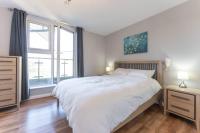 B&B Solihull - Luxury 2 Bed Apartment Parking by NEC & Solihull - Bed and Breakfast Solihull