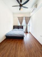Two-Bedroom Apartment with Balcony and Sea View