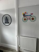 Quirky Oasis Queens - B&B