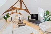 B&B Luxemburg - Escape to Clausen Stylish Apartment ID212 - Bed and Breakfast Luxemburg