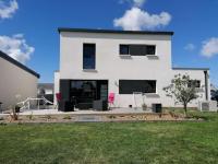 Maison familiale 120 m2 à 15 minutes de la mer - B&B