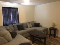 Upstairs 1-Bedroom Apartment Near Fort Sill! - B&B
