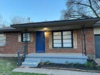 Cozy 3-Bedroom, 1-Bath Home Close to Fort Sill - B&B