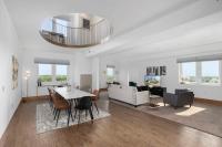 Extravagant 3 Level Penthouse at The Grand Castle - Ferienwohnung