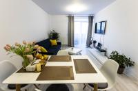 Aparthotel West Marina Cluj - parcare gratuita, self check in 24h, Cluj Arena 10 minute! - B&B Floreşti