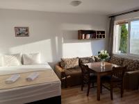 Summer Rose Studio by the Sea - B&B Byala