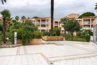A042-Beautiful functional bright apt- Vallauris - Bed and Breakfast