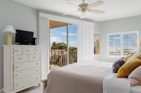 Exquisite Beachfront Residence at Shell Island Beach Club of Sanibel - Chambres d'hôtes Sanibel