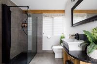 Stylish Getaway Vast Courtyard Hot Tub - B&B South Mundham