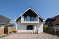 B&B East Wittering - Surfer's Paradise Steps to Beach Sleek&Stylish - Bed and Breakfast East Wittering