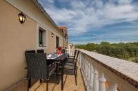 Apartment Ljubi - Ferienwohnung Sveti Anton