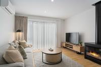 Alps and Lake Retreat Wanaka - Ferienwohnung