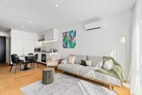 Alpine Adventurer's Abode - B&B Albert Town