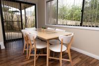 Phillip Villa, Modern & Fresh, Close to Town, Free Wifi - B&B Orange